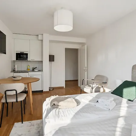 Modern Center - Crown 33 Daire