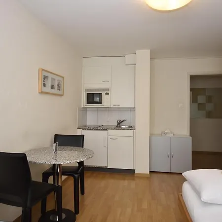 Appartamento Modern Center - Crown 33 *