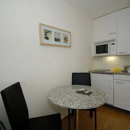 Apartment Modern Center - Crown 33 Zürich