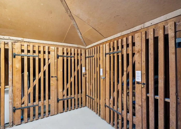 Διαμέρισμα Modern Center - Crown 33 *